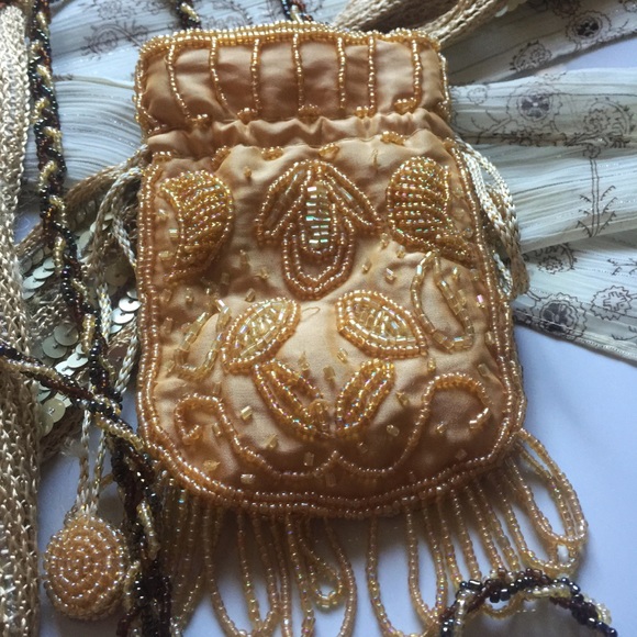 Intricate Beaded Pouch with Sequin Ties💫 - Picture 2 of 4